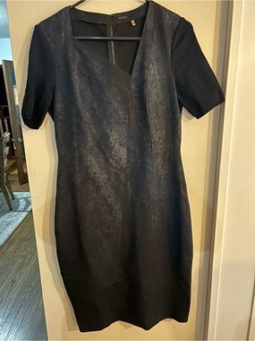 Elie Tahari Karli Dress in Black(and Bluish) Size 8